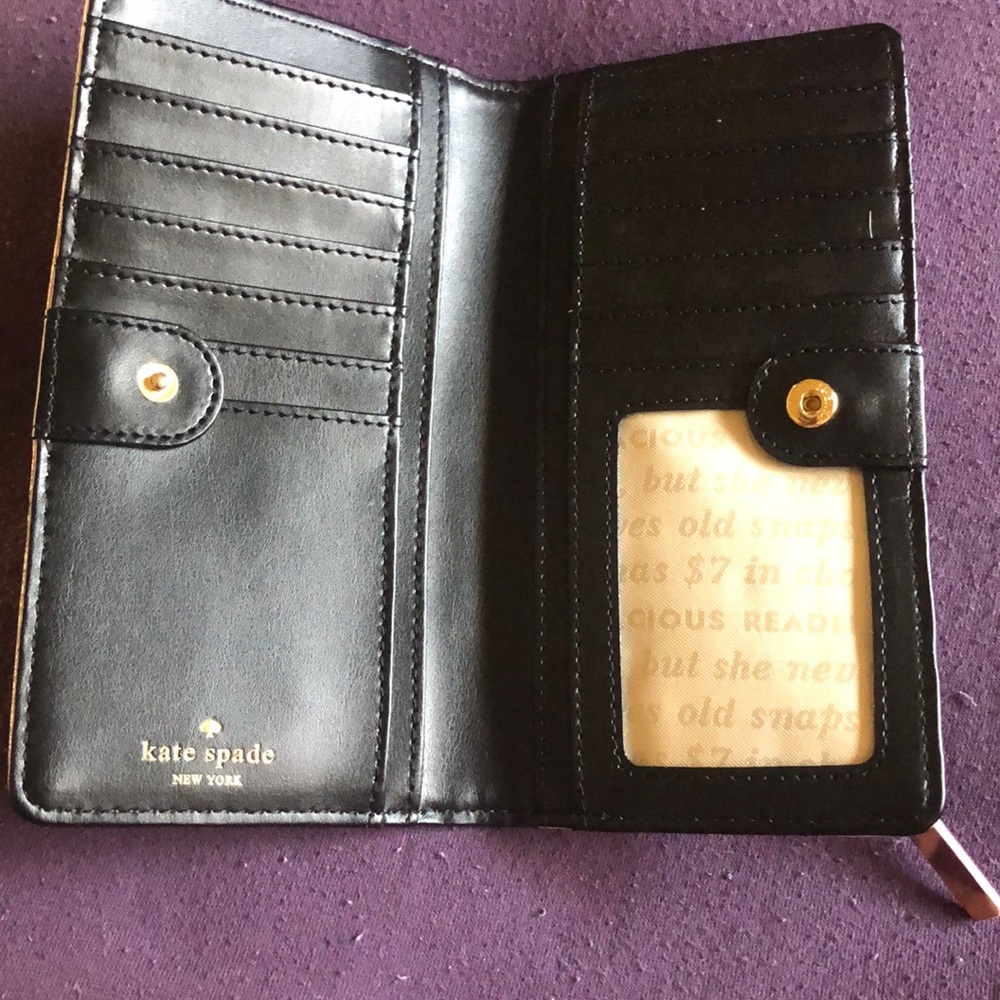 Kate Spade wallet - Picture 5 of 5